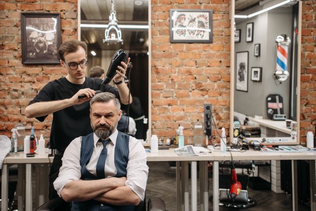 Как сказать барберу, что тебе не нравится, и не чувствовать себя неловко?